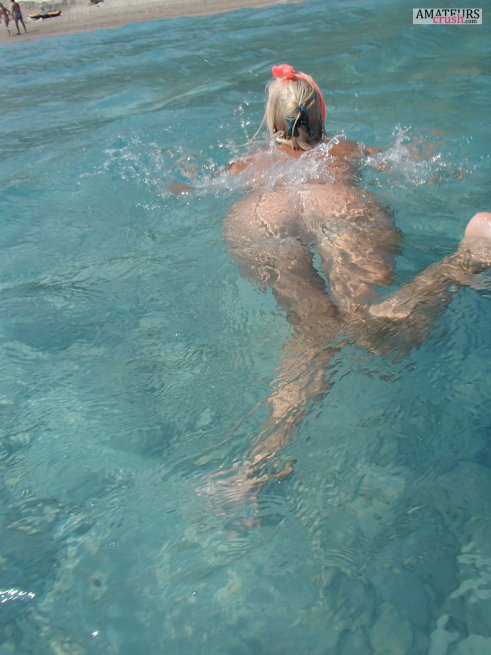 The E. Q. reccomend Pool wife swim nude